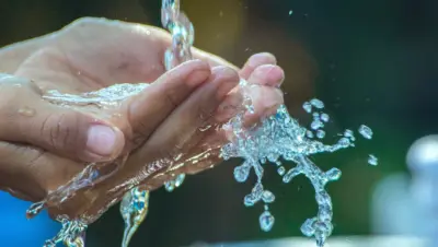 حلم رؤية الماء النظيف في المنام للعزباء